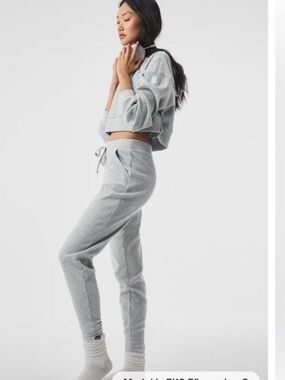 Alo muse sweater pant set